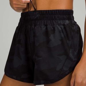 Lululemon Track That High-Rise Short 3" Camo size 10